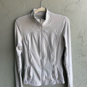 LuLulemon zip up!